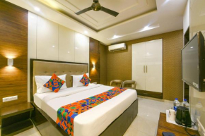 FabHotel Just Inn - Nr Lajpat Nagar Market
